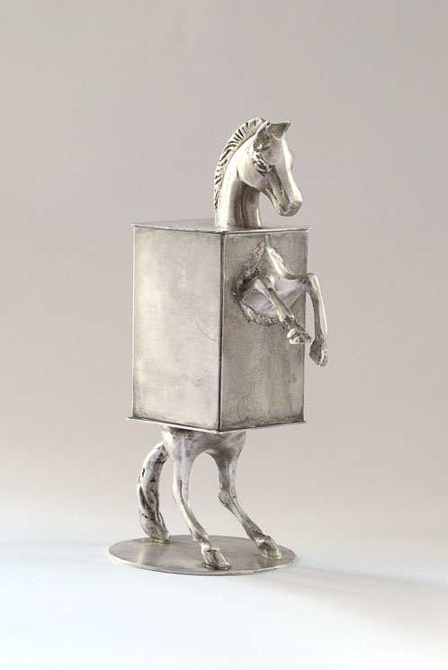 Lippenzanner Horse Box - silver plated brass and copper - 22cm  